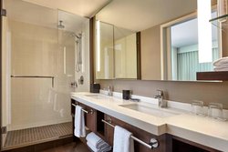 - Marriott Hotel Airport Calgary