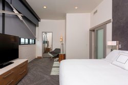  - Courtyard by Marriott Hotel Waterloo