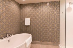  - Courtyard by Marriott Hotel Waterloo