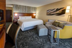  - Courtyard by Marriott Hotel Anchorage