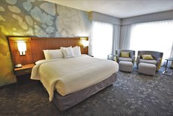  - Courtyard by Marriott Airport Arden - I-26, Exit 40
