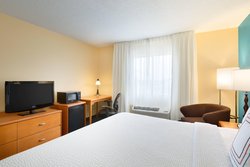  - Fairfield Inn & Suites by Marriott South Bismarck