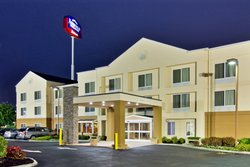  - Fairfield Inn & Suites by Marriott Clarksville - I-24, Exit 4