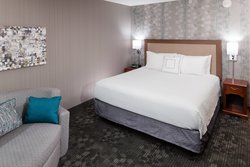  - Courtyard by Marriott Burbank Airport - I-5, Exit 147
