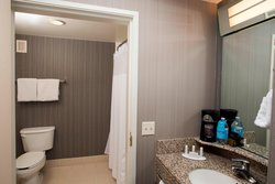  - Courtyard by Marriott Burbank Airport - I-5, Exit 147