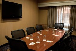  - Courtyard by Marriott Burbank Airport - I-5, Exit 147