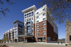  - Courtyard by Marriott Hotel Downtown Akron