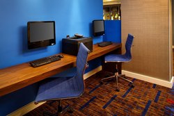  - Courtyard by Marriott Hotel Newark