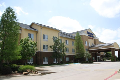 Fairfield Inn & Suites Denton