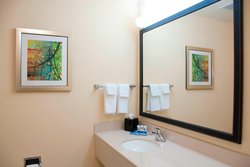  - Fairfield Inn & Suites by Marriott Ames - I-35, Exit 111