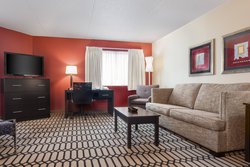  - Delta Hotel by Marriott Fargo - I-29, Exit 64
