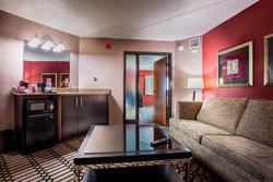  - Delta Hotel by Marriott Fargo - I-29, Exit 64