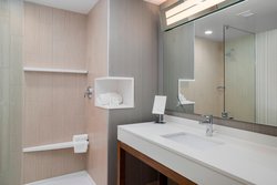  - Courtyard by Marriott Hotel Downtown Niagara Falls