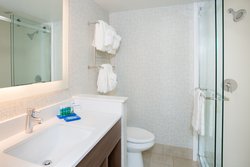  - Holiday Inn Express Chelmsford - I-495, Exit 88