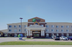 - Holiday Inn Express & Suites Le Mars