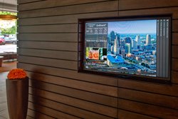  - Courtyard by Marriott Hotel Downtown Kansas City - I-670, Exit 2R & 2S