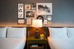  - Renaissance Hotel Bloomington