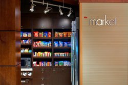  - Courtyard by Marriott Hotel Bloomington