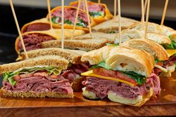  - Courtyard by Marriott Hotel Bloomington