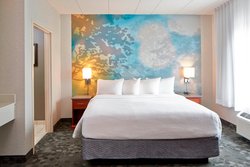  - Courtyard by Marriott Hotel Bloomington