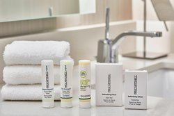  - Courtyard by Marriott Convention Center Portland - I-5, Exit 302A