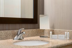  - Courtyard by Marriott Hotel Springfield - I-72, Exit 93