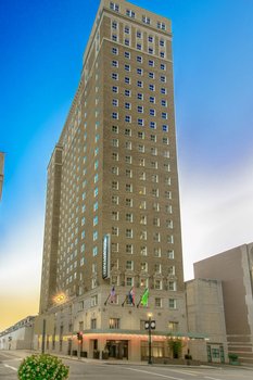 Courtyard by Marriott St. Louis Downtown Convention Center