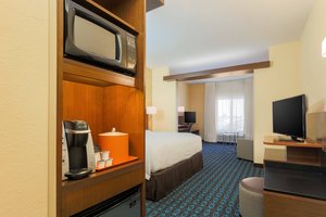 alexandria fairfield inn marriott suites
