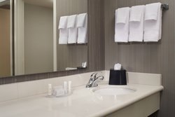  - Courtyard by Marriott Hotel Maumee - I-475, Exit 6