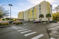  - SpringHill Suites by Marriott Tampa Northeast - I-75, Exit 270