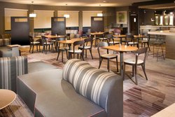  - Courtyard by Marriott Largo - I-95 & I-495, Exit 16