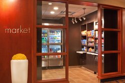  - Courtyard by Marriott Hotel Pentagon South Alexandria - I-395, Exit 4