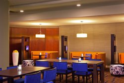  - Courtyard by Marriott Hotel Pentagon South Alexandria - I-395, Exit 4