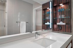  - Delta Hotel by Marriott Edmonton Centre Suites