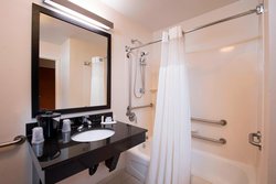  - Fairfield Inn & Suites by Marriott University N Chas - I-26, Exit 205B