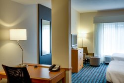  - Fairfield Inn & Suites by Marriott Lake City - I-75, Exit 427