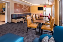 - TownePlace Suites by Marriott Huntington - I-64, Exit 11