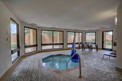  - Courtyard by Marriott Hotel Airport Lafayette