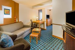  - Fairfield Inn & Suites by Marriott Turlock - CA 99, Exit 215