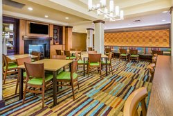  - Fairfield Inn & Suites by Marriott Turlock - CA 99, Exit 215