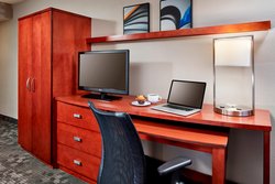  - Courtyard by Marriott Napa Valley Vallejo - CA 37, Exit 20