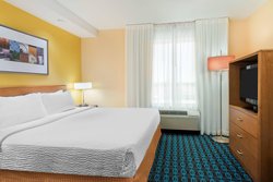  - Fairfield Inn & Suites by Marriott Springdale - I-49, Exit 72