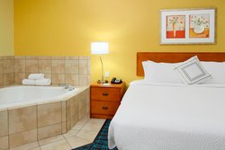 - Fairfield Inn & Suites by Marriott Fairfield