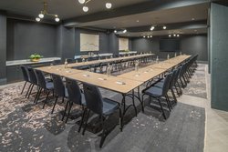  - Hi-Lo Hotel Downtown Portland - I-405, Exit 2A