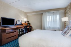 Fairfield Inn By Marriott Portsmouth, NH - See Discounts