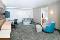  - Courtyard by Marriott Hotel Redwood City