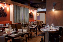  - Renaissance St Louis Airport Hotel - I-70, Exit 237 & 238A