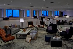  - Renaissance St Louis Airport Hotel - I-70, Exit 237 & 238A