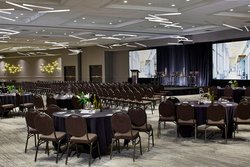  - Renaissance St Louis Airport Hotel - I-70, Exit 237 & 238A