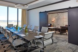  - Renaissance St Louis Airport Hotel - I-70, Exit 237 & 238A